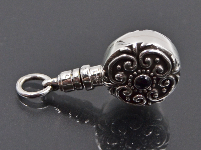 Anhänger "Parfümflasche"