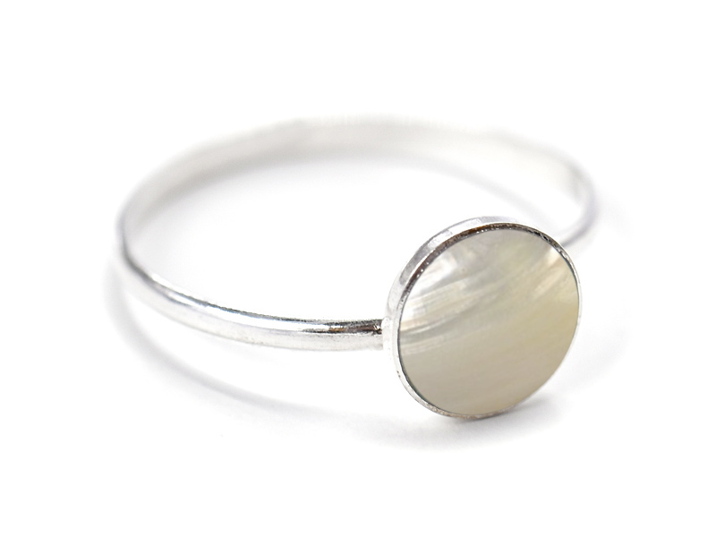 Ring mit Muschel (verstellbar) (6 mm)