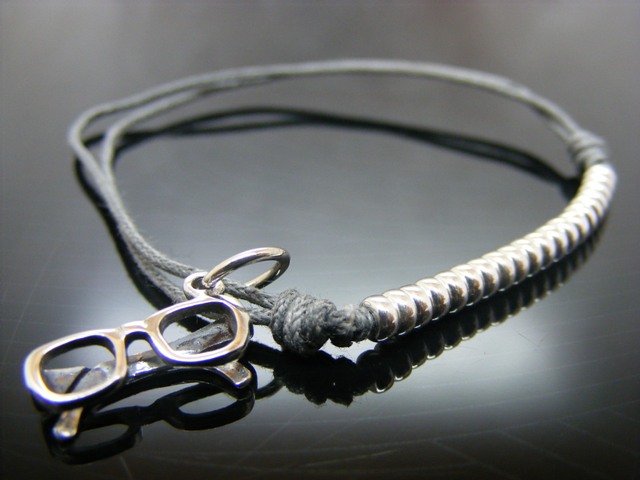 Freundschaftsarmband [20 Kugeln] mit Brille Anhänger