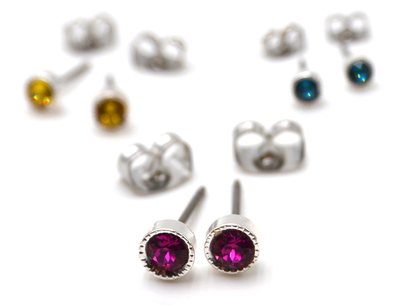 Ohrstecker OSTP24 mit Premium Crystal in 3 mm (3 Paar)