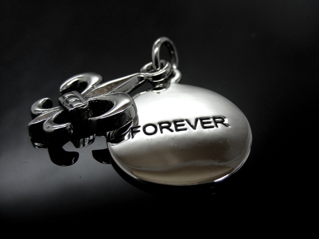 Anhänger Gravurplatte (Forever), französische Lilie