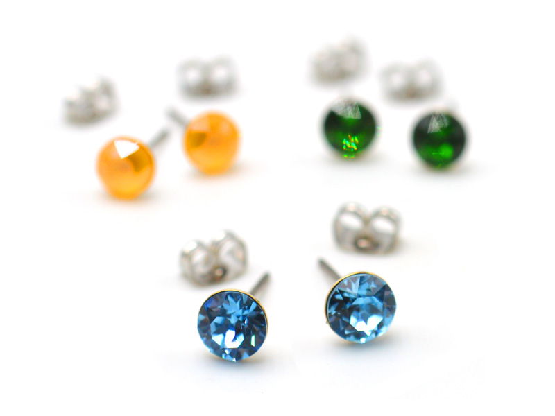 Display Ohrstecker OSGK29 mit Premium Crystal in 6 mm (22 Paar) Basic Edition