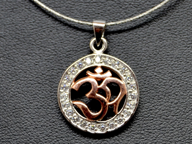 Anhänger OM, AUM rosévergoldet, Zirkonia