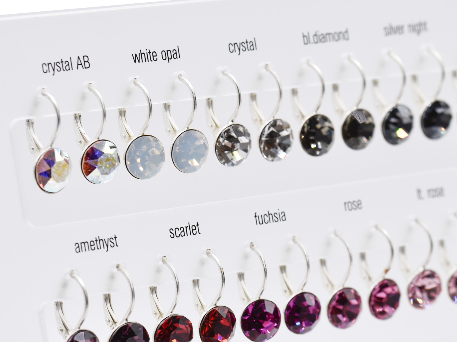 Display Ohrhänger HK39TB mit Premium Crystal in 8 mm (48 Paar) 