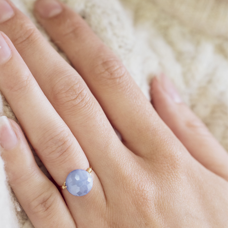 Ring mit Glaskristall