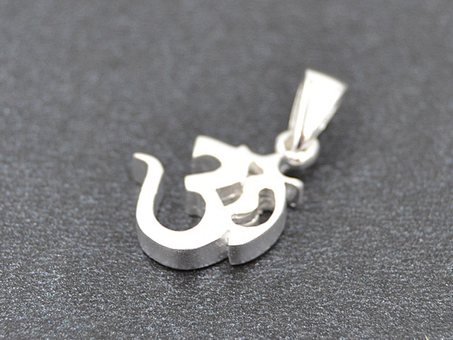 Anhänger "OM", matt