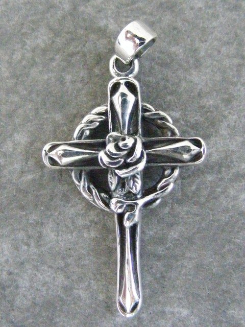 Anhänger Kreuz, Rose