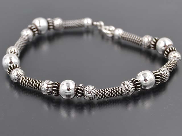 Bali Armband mit Anhänger Glöckchen (19.5 cm) (7.0 mm)