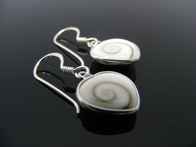 Shivas Eye Ohrhänger Herz