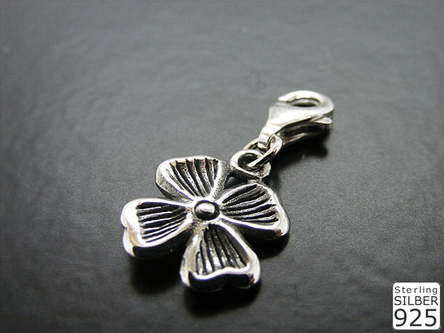Anhänger Charm Kleeblatt
