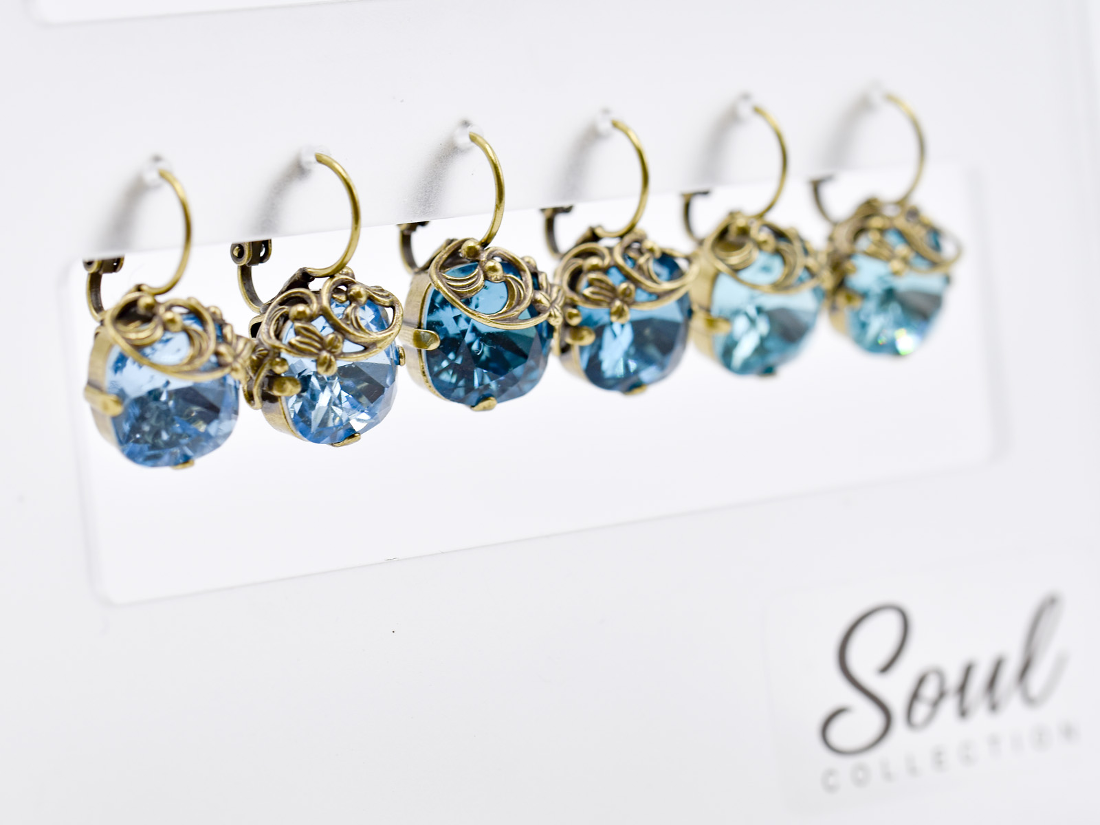 Display Ohrhänger Valentina mit Premium Crystal in 12 mm (12 Paar)