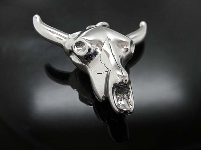 Anhänger Büffel Totenkopf